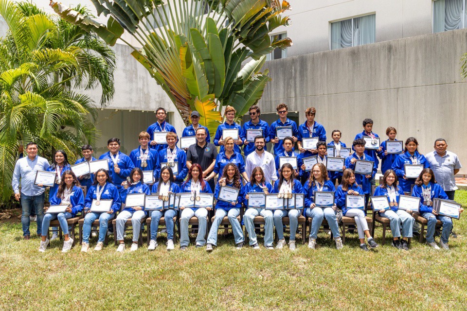 Reconocen a los medallistas de Solidaridad de los Nacionales CONADE