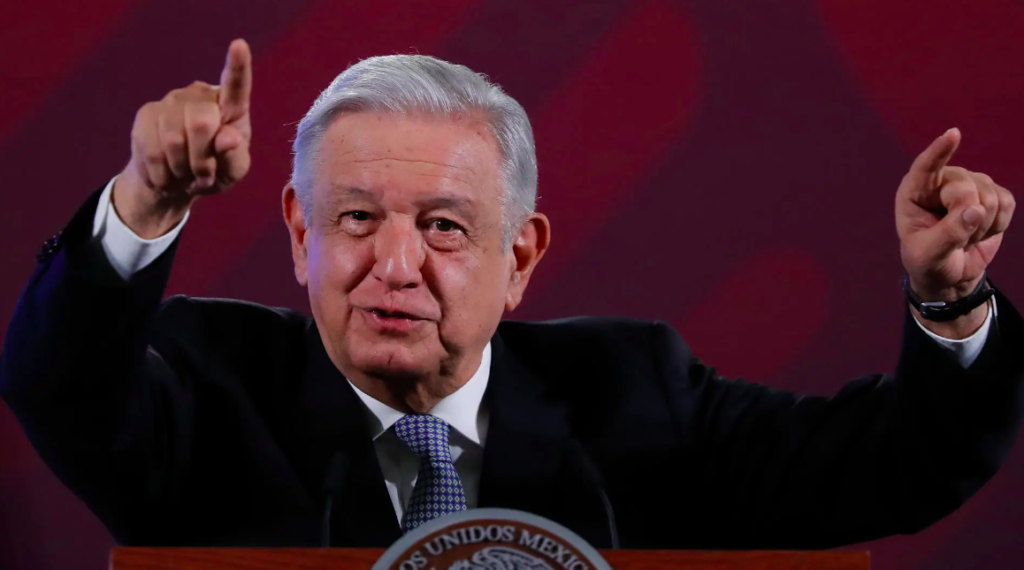 Presidente López Obrador Denuncia Campañas Mediáticas y Acepta Desafío de Dueños de Medios de Comunicación