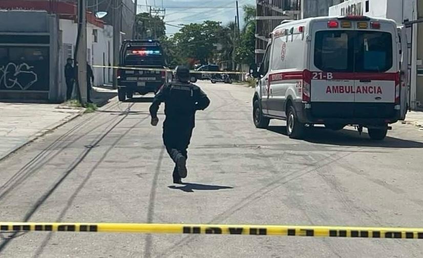 Ataque armada en funeraria de Playa del Carmen deja cuatro heridos