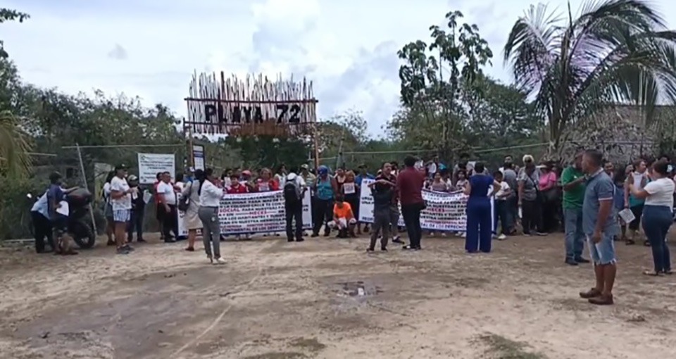 Mesas de trabajo para mejoramiento y reglamentación de la playa