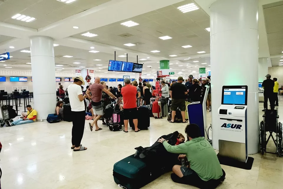 Huracán “Idalia” afecta 4 vuelos programados en aeropuerto de Cancún