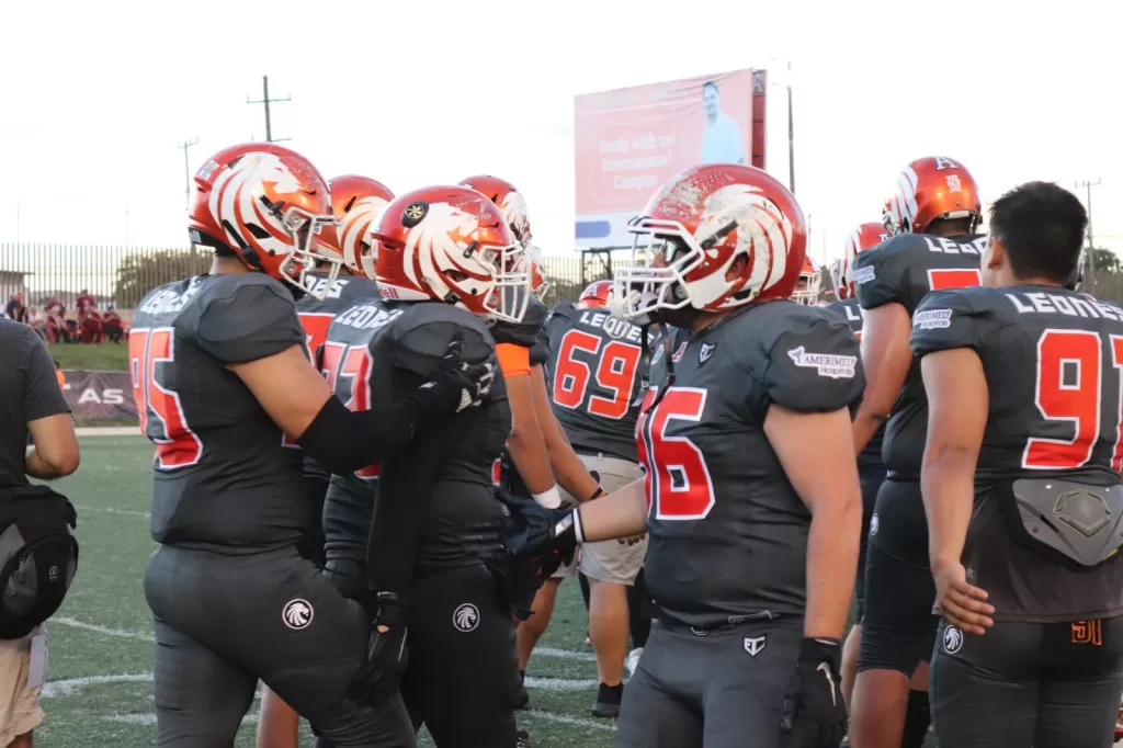 Leones de la Anáhuac se presentan en casa con triunfo de 45-38 ante Búhos Guindas del IPN