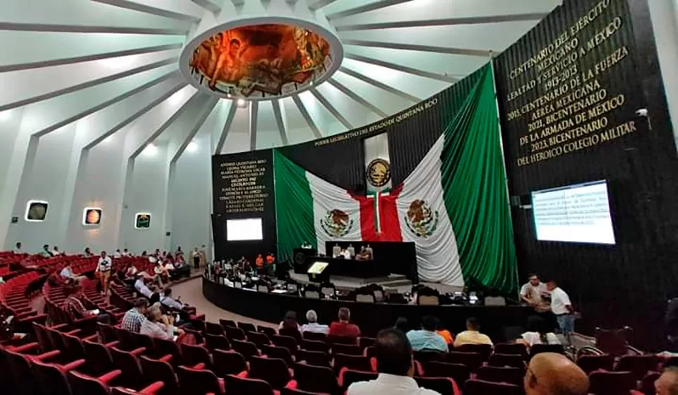 Investigan a seis funcionarios del Congreso de Quintana Roo por denuncias de acoso