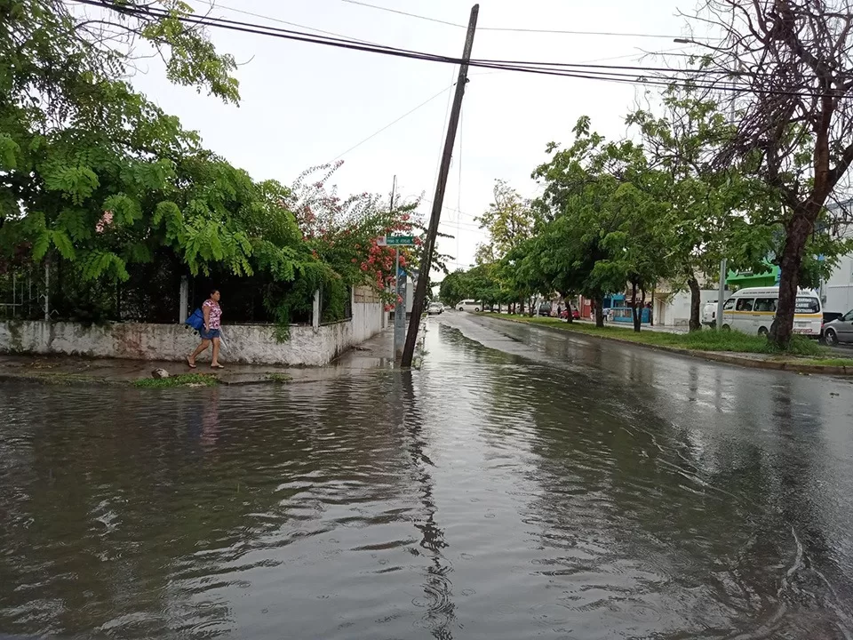 Operativo especial de atención en Chetumal por amanecer lluvioso