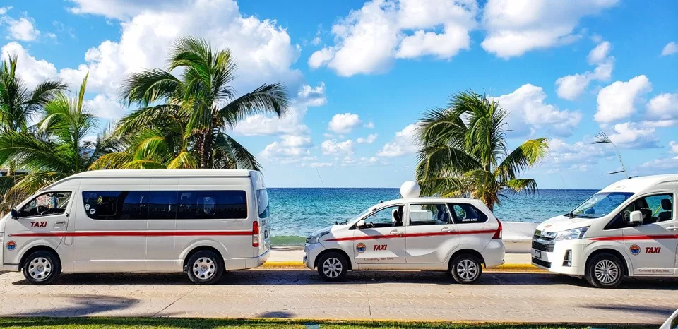 “Proteccionismo” a los sindicatos de taxistas dañan la imagen turística del Caribe Mexicano