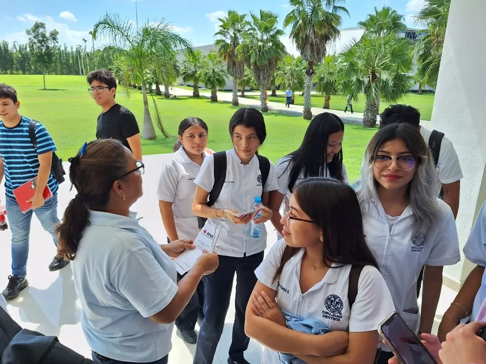 El INE promueve entre los jóvenes de Quintana Roo tramitar la credencial para votar