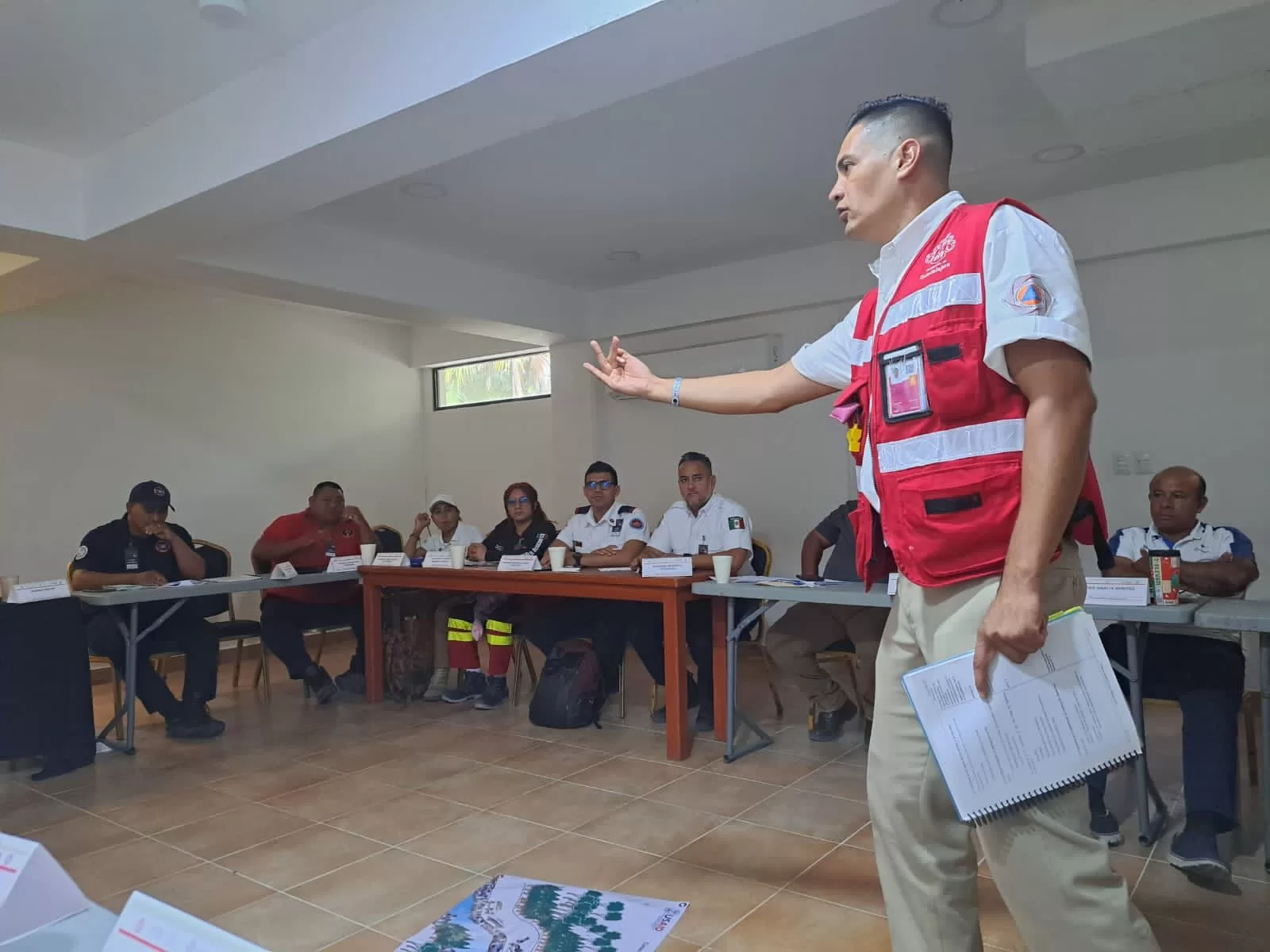 Bomberos de Cancún participan en la Academia de Tulum para rescatistas de Quintana Roo