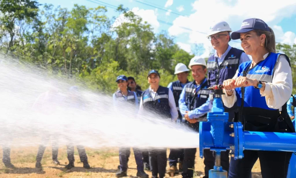 Agua potable para todos los solidarenses: Lili Campos