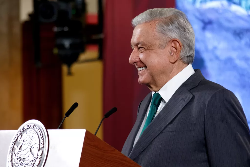 Boletos del Tren Maya más baratos que los de camión, anuncia AMLO