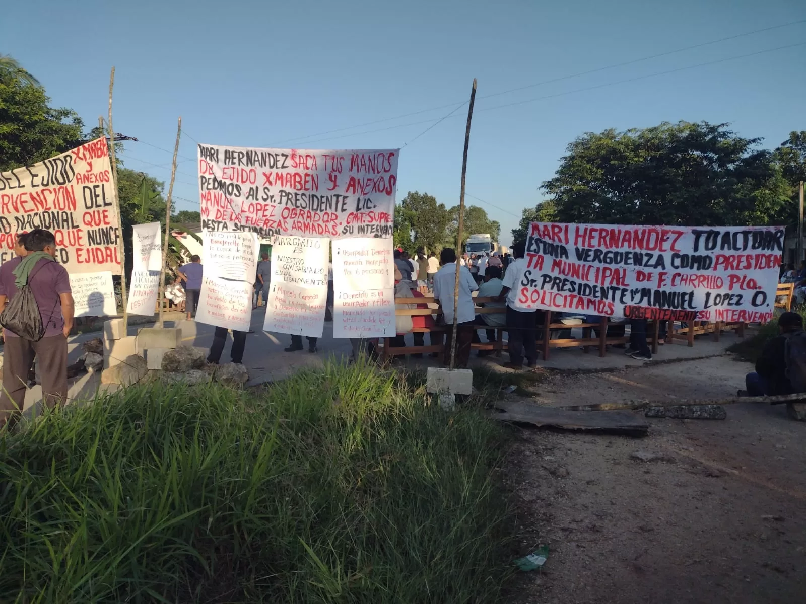 Diferencias entre ejidatarios origen del bloqueo carretero en tramo Felipe Carrillo Puerto - Valladolid