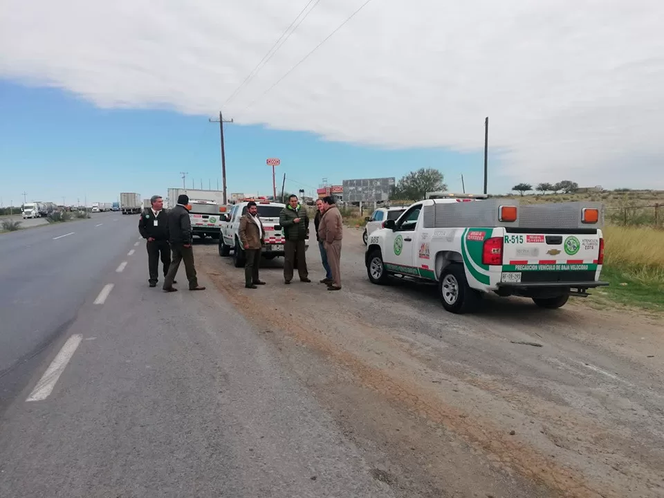 Ángeles Verdes acompaña y apoya a los paisanos que regresan a México por carretera