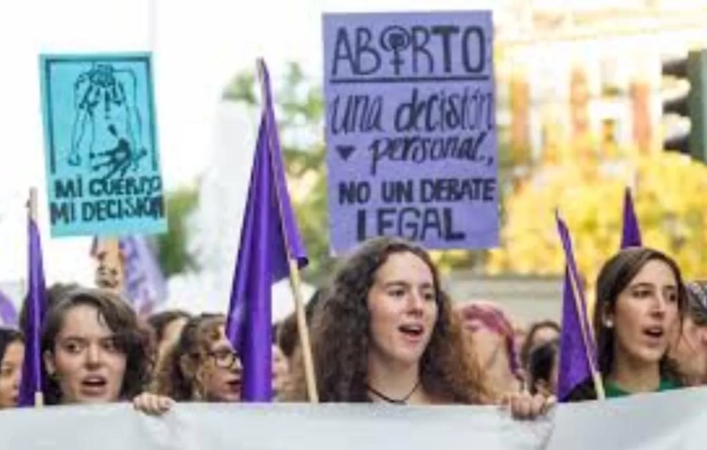 Faltan políticas públicas en temas de aborto en Q. Roo