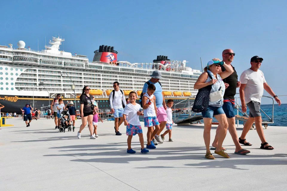 Llegaron a puertos de Quintana Roo más de 4 millones de turistas de crucero