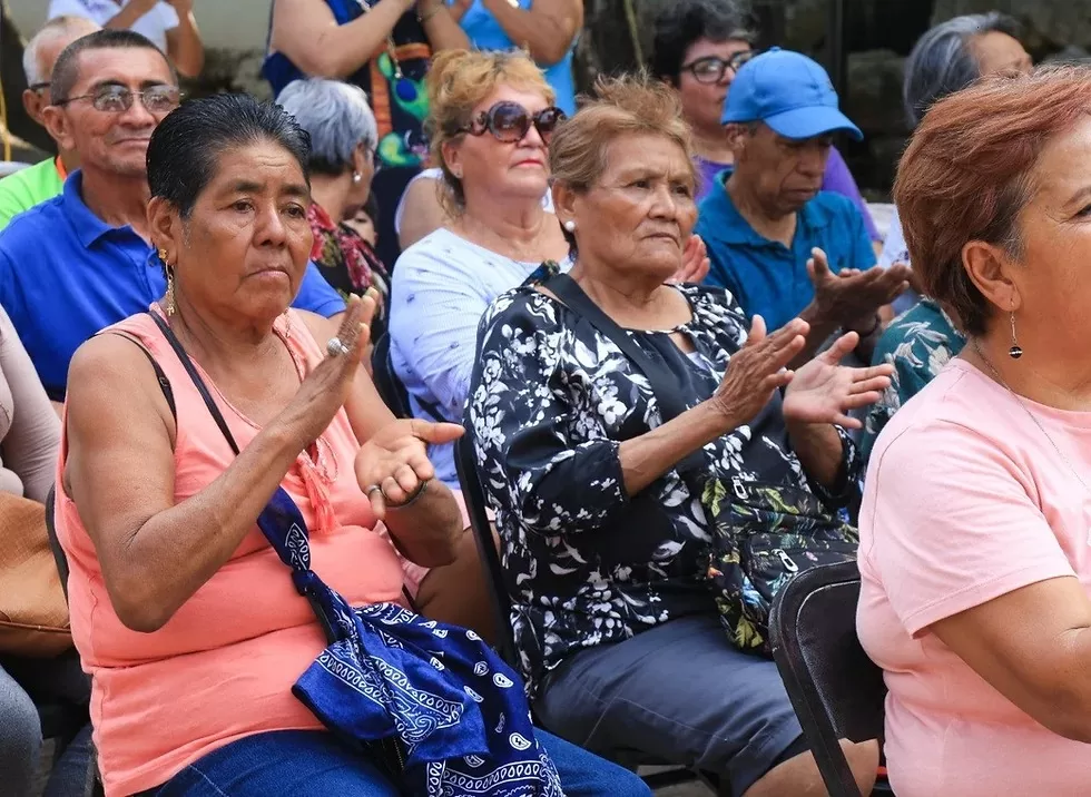 En marcha hacienda comunitaria de abuelitos en Leona Vicario