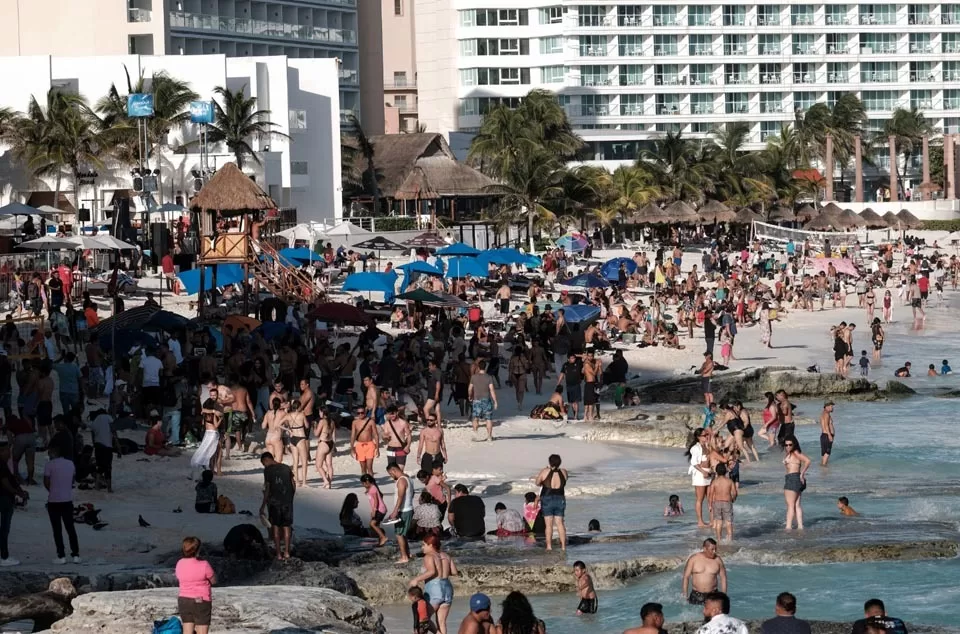 Quintana Roo rompe récords en llegada de pasajeros y afluencia turística