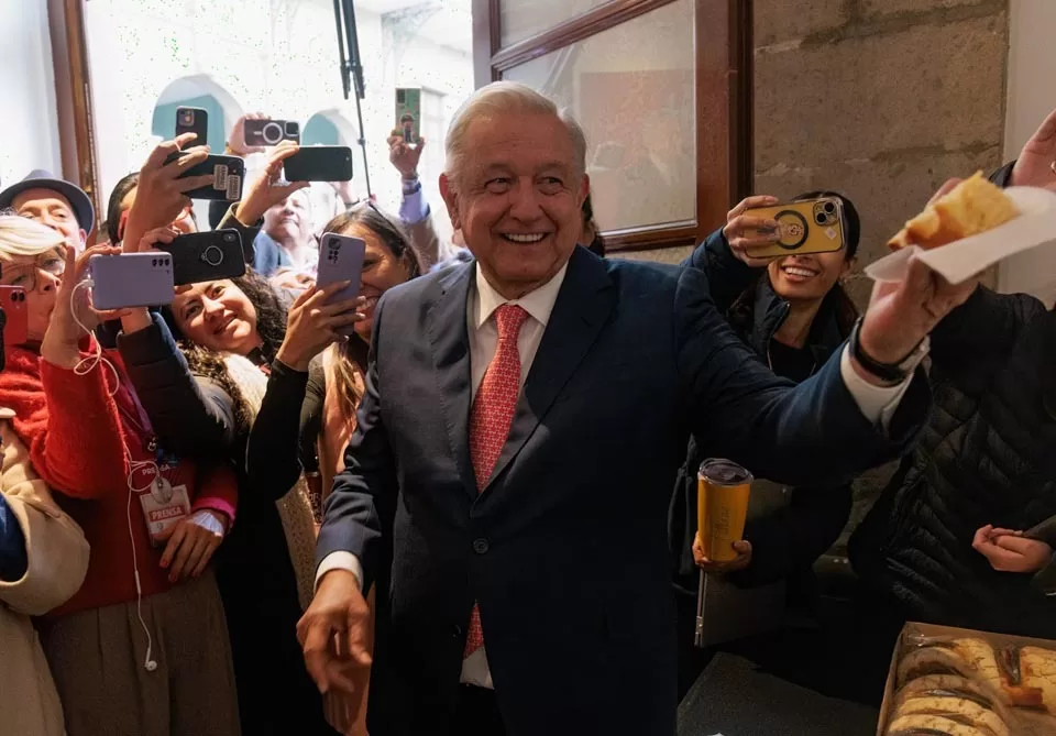 Tramos 5, 6 y 7 estarán listos en febrero para completar el recorrido completo del Tren Maya: AMLO