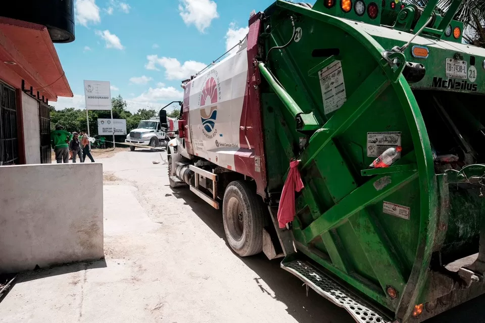 Sargazo y manejo de rellenos sanitarios, entre temas prioritarios para SEMA