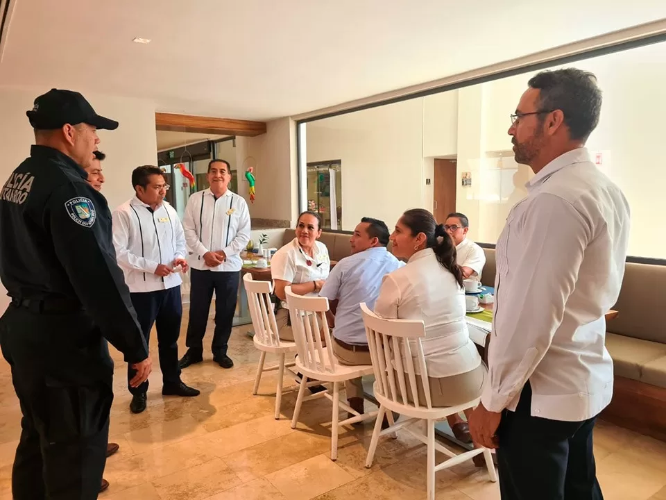 Puerto Morelos promueve en el sector hotelero acciones de prevención del delito