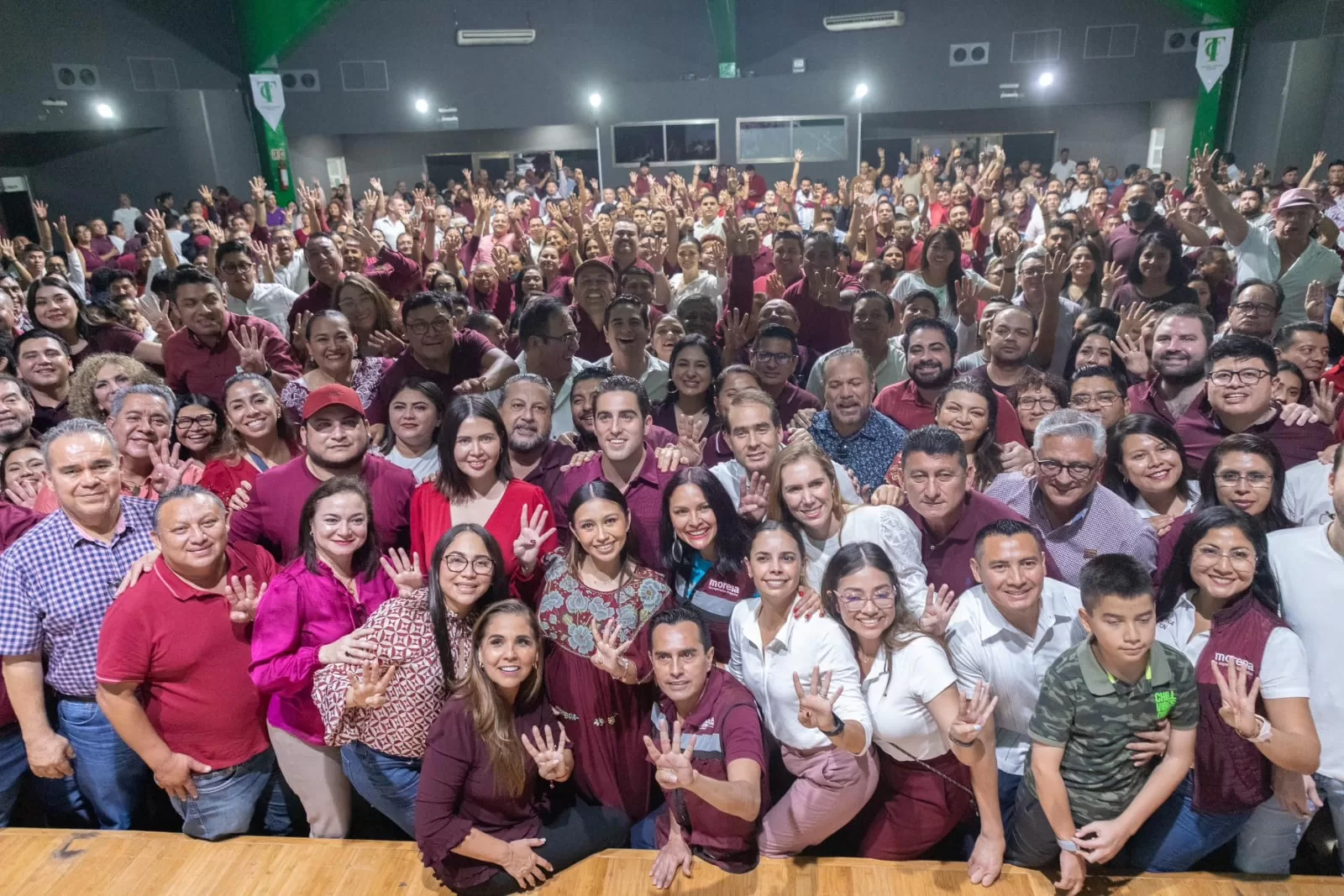 Morena Quintana Roo cierra filas en Cancún