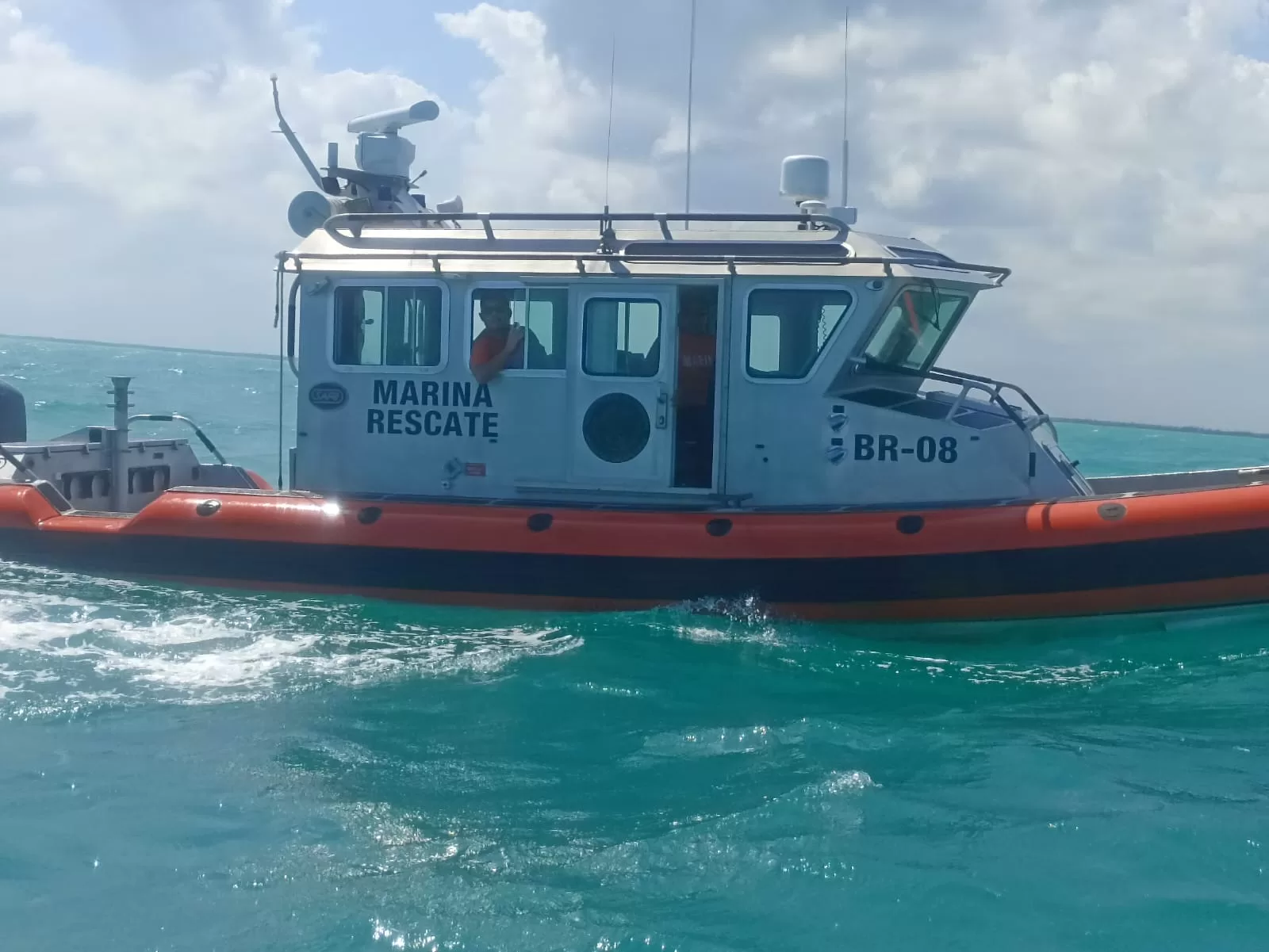 Abandonan autoridades búsqueda de pescadores desaparecidos en Chiquilá