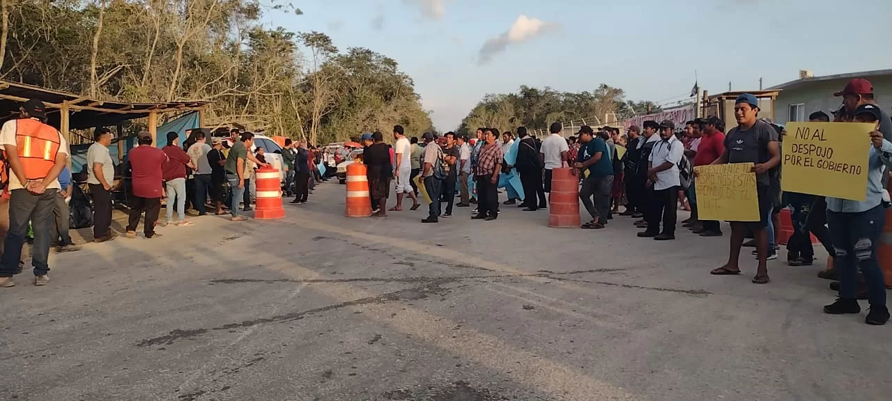 Ejidatarios de Chunyaxche bloquean obras del Tren Maya porque no les respetan acuerdos