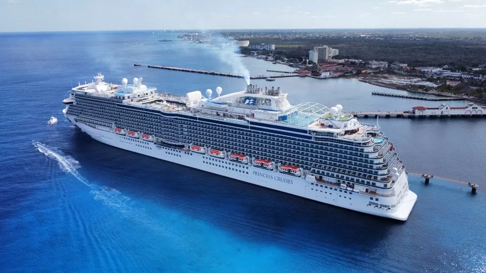 Cozumel recibe al lujoso crucero Enchanted Princess