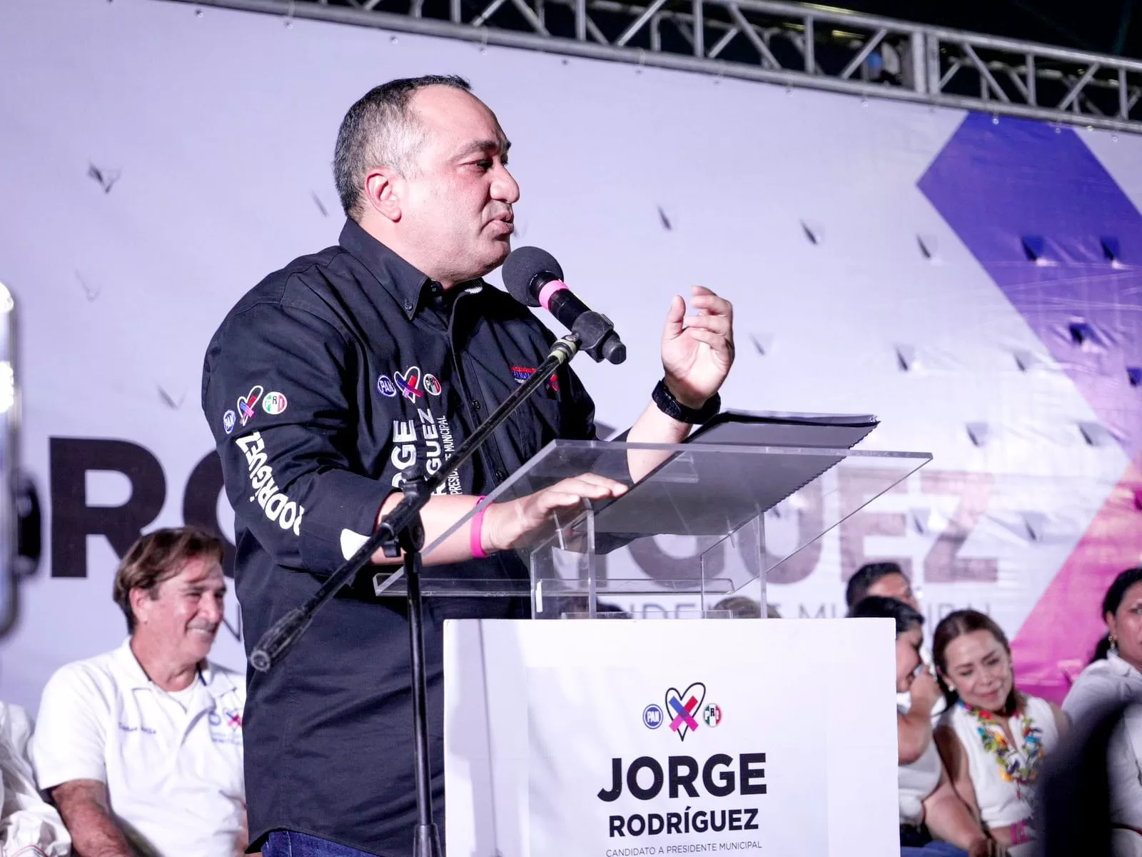 Hay que salir a votar sin miedo y en libertad, asegura Jorge Rodríguez