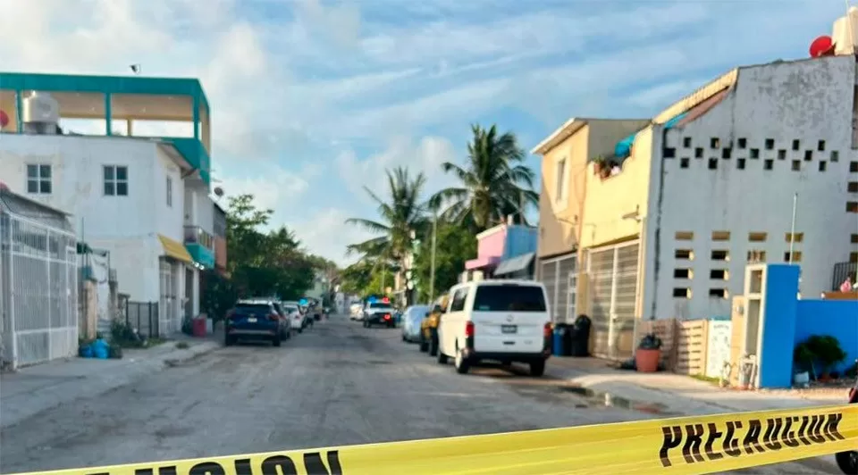 Hombre es abatido por un comando armado en su casa