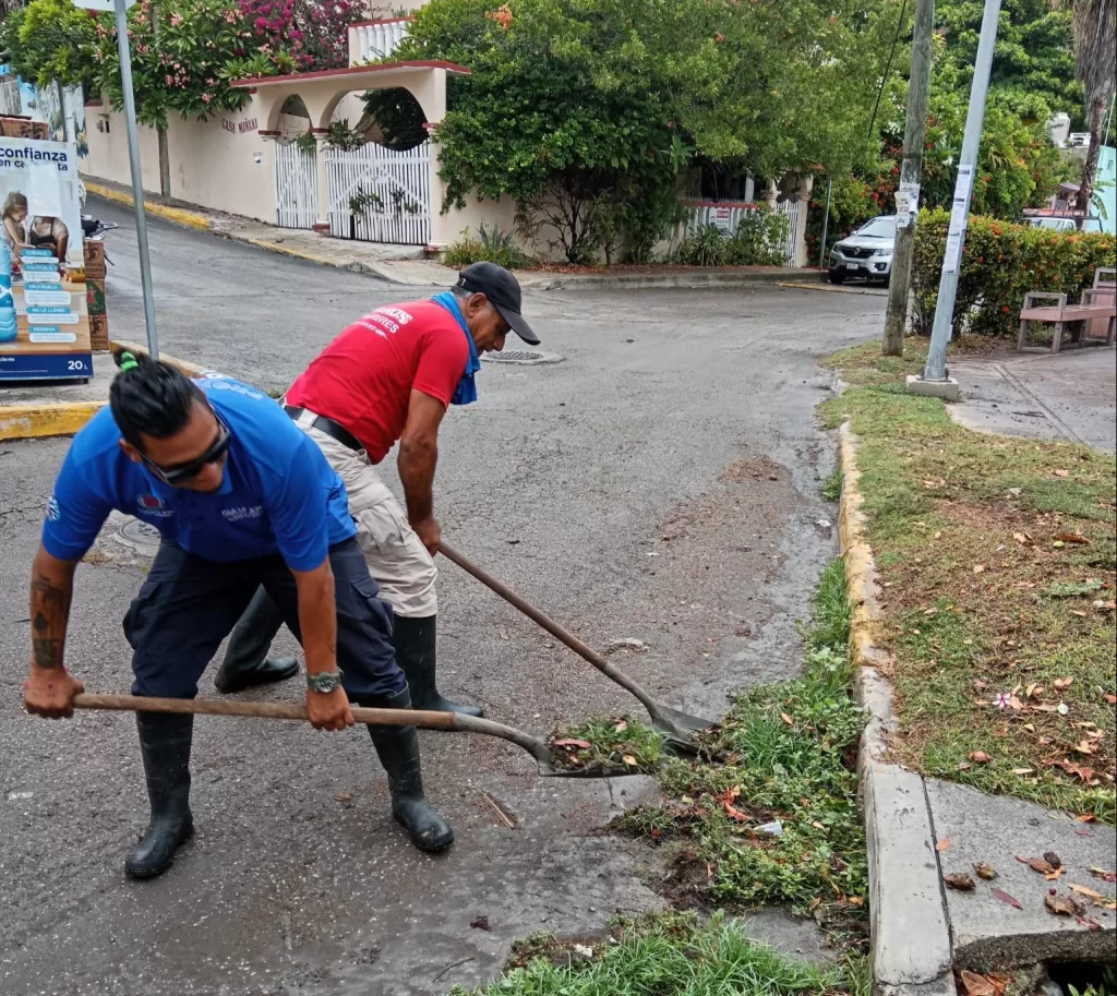 Activan en Isla Mujeres operativo especial para atender afectaciones por lluvias