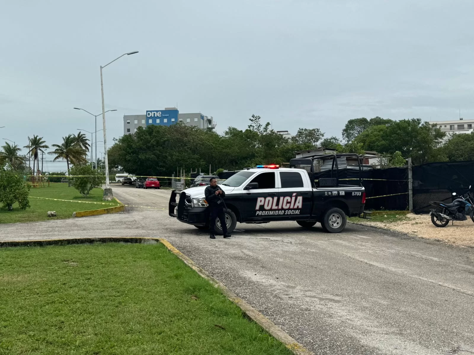 Asesinan a un hombre en plaza comercial de Cancún