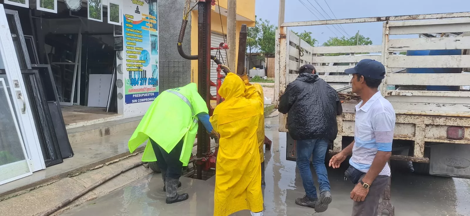 No bajan la guardia en Solidaridad y se refuerzan operativos de limpieza por lluvias