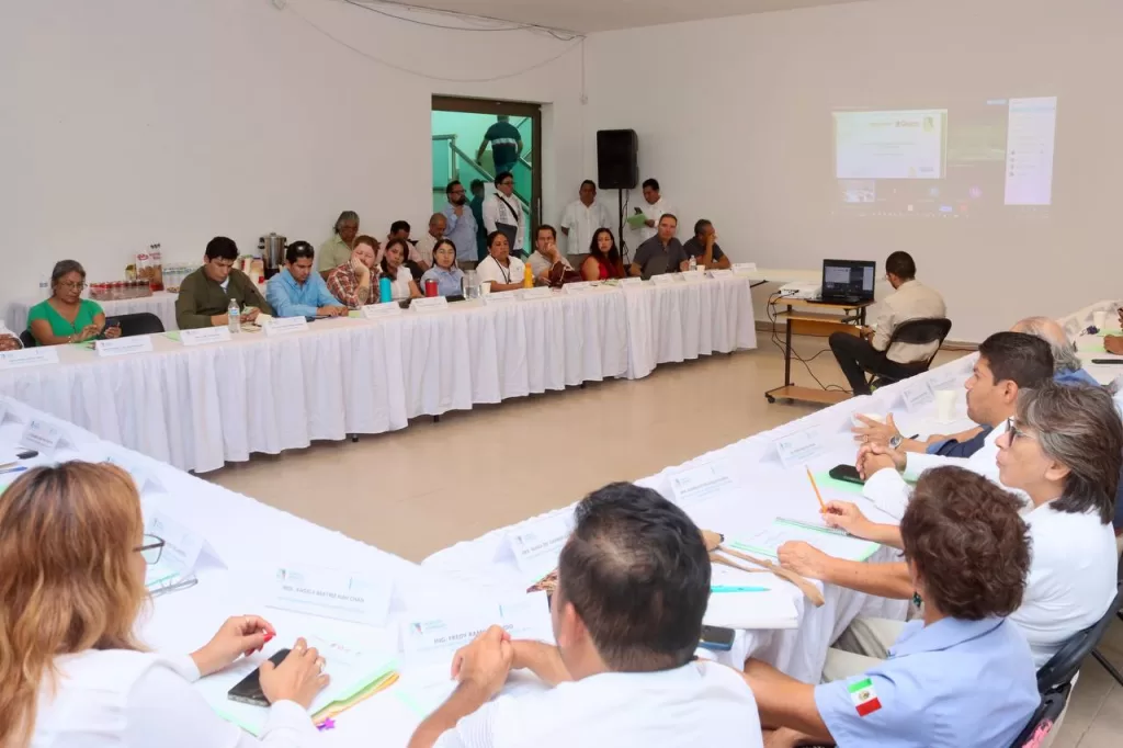 Presentan primeros avances del POEL de Puerto Morelos