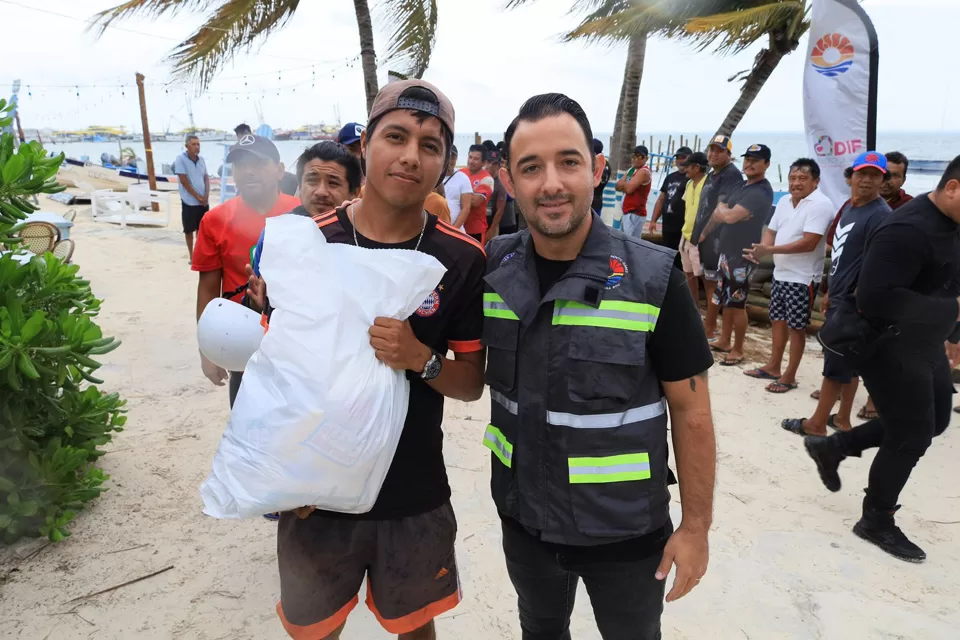 Apoyo a pescadores de Puerto Juárez ante las condiciones climáticas