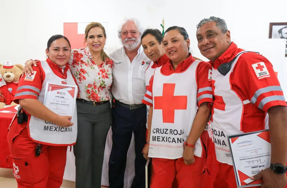 Formalizan entrega de terreno a la Cruz Roja en Playa del Carmen