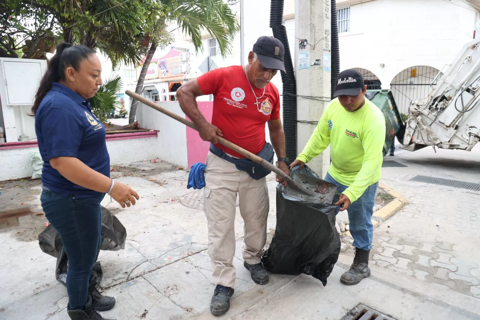 Intensifican en Isla Mujeres trabajos preventivos ante la temporada de lluvias