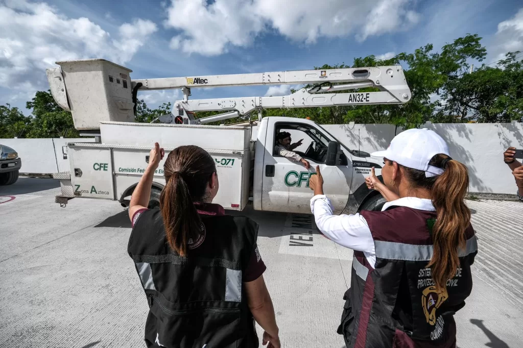 Mara Lezama supervisa la recuperación de Cozumel