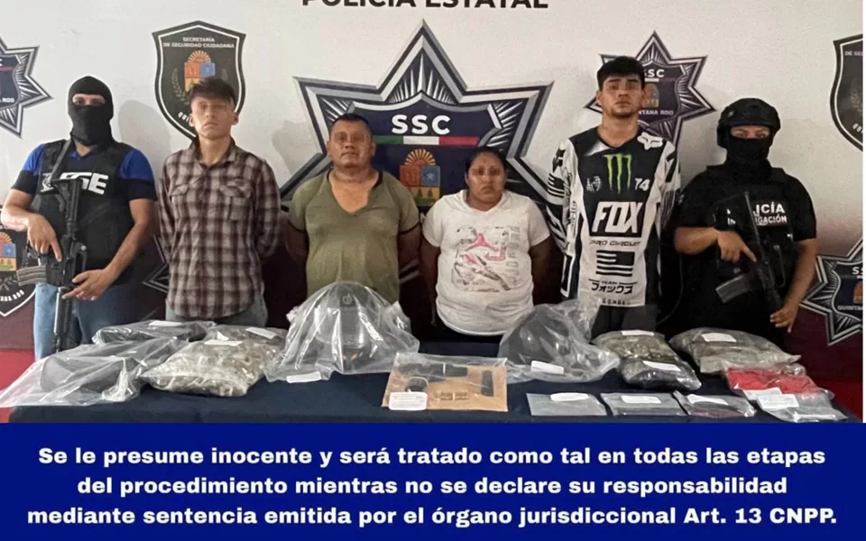 Capturan a cuatro narcomenudistas con 301 dosis de marihuana y una pistola