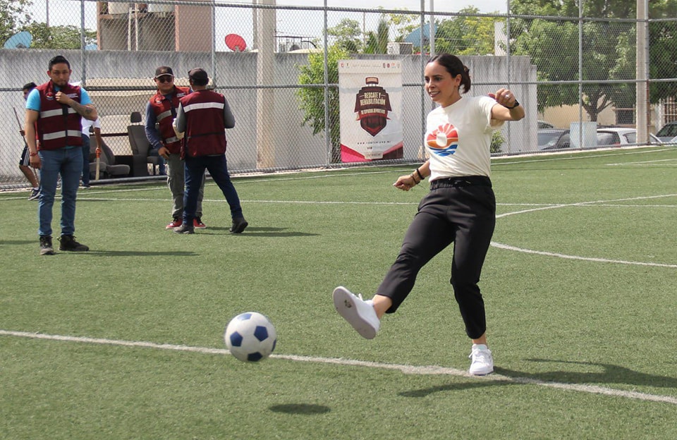 Garantiza Ana Paty espacios deportivos en óptimo estado