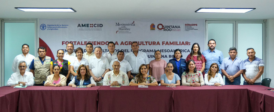 Refrenda Mara compromiso contra el hambre en Quintana Roo