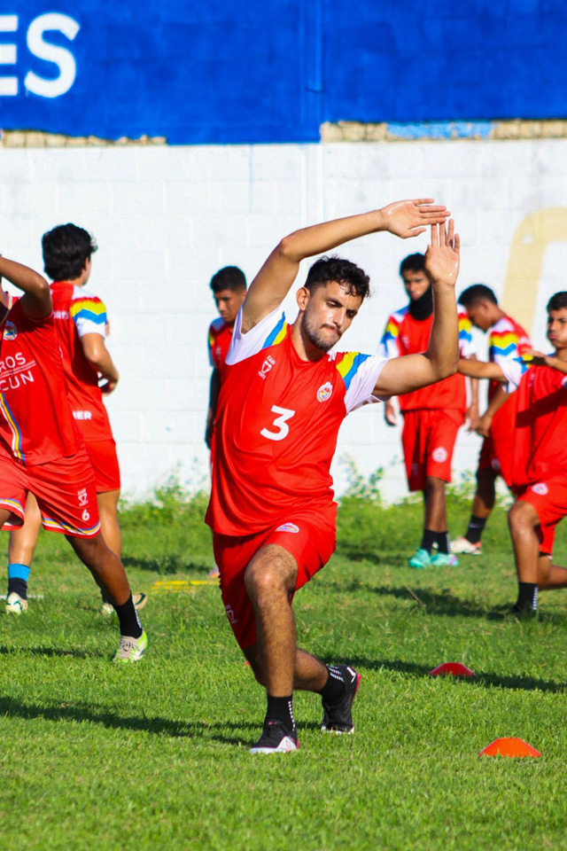 El zaguero Gabriel González se une a los Pioneros de Cancún