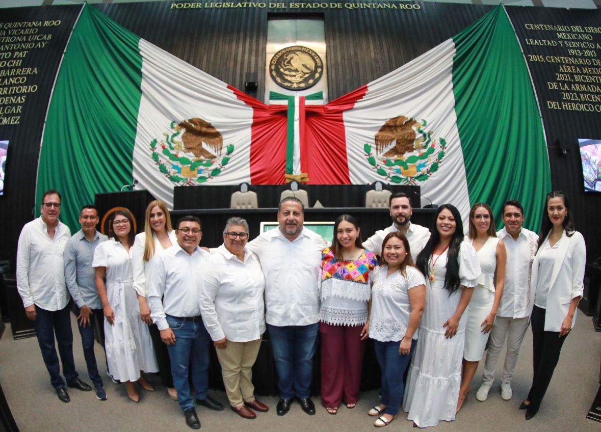 Morena celebra la instalación de la XVIII legislatura el Estado