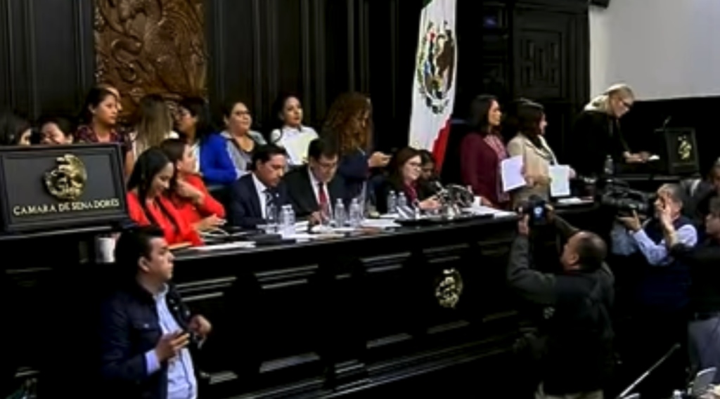 Caos y tensión en el Senado: se aprueba en lo general la reforma al Poder Judicial