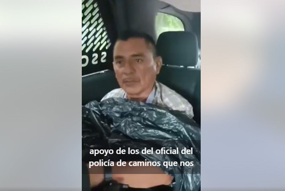 Policía de Caminos auxilia a ciudadanos varados rumbo a Holbox