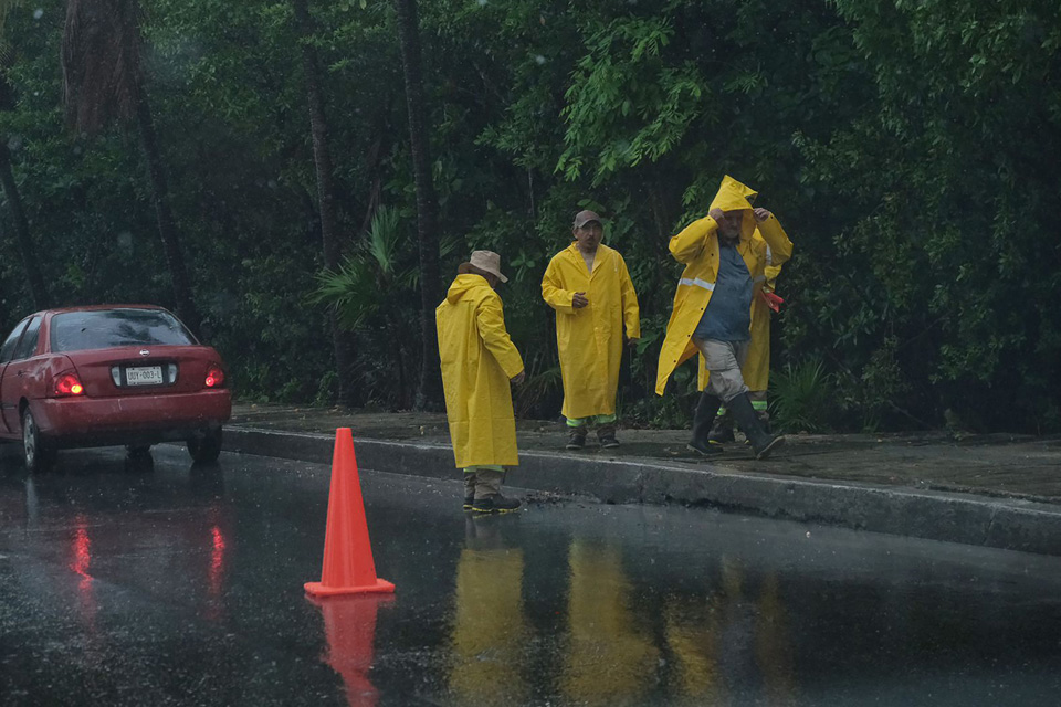 Alertan sobre temporal de lluvias con viento intenso