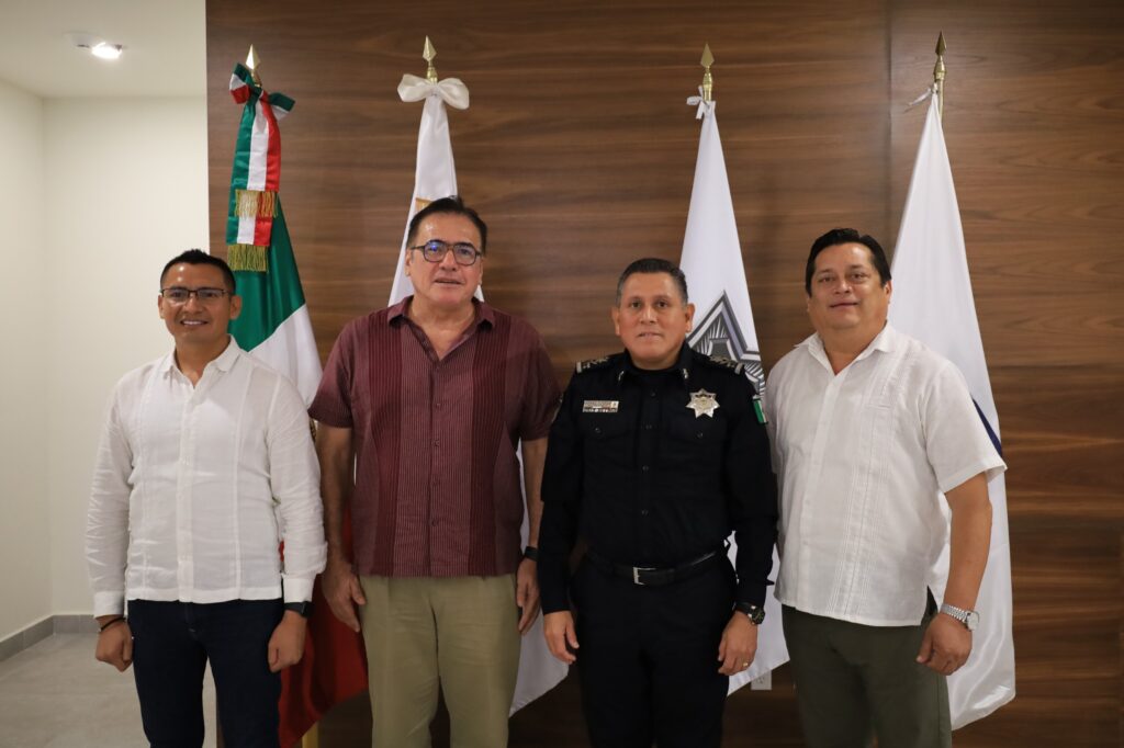 Se reúnen diputados con Julio César Gómez Torres, Secretario de Seguridad Ciudadana