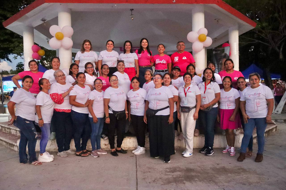 Puerto Morelos impulsa el autoempleo femenil y la prevención del cáncer de mama