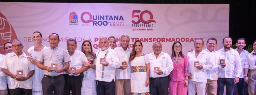 Reconoce Mara Lezama a personas destacadas en la historia de Quintana Roo