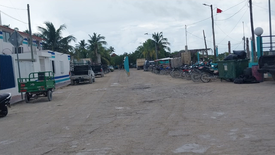 Anuncian “toque de queda” en Holbox a partir de esta noche