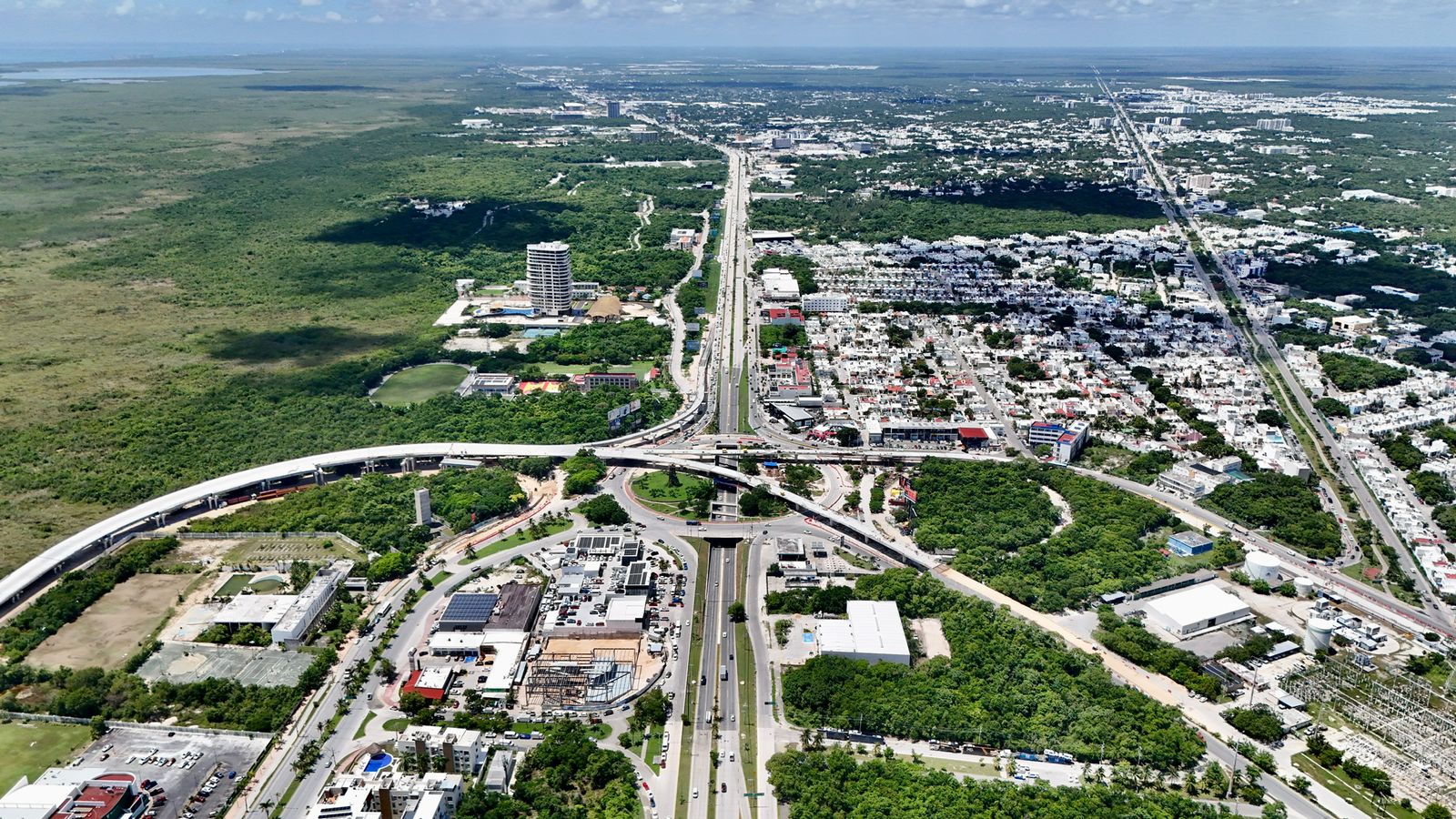 Cancún construye su futuro: Ana Paty Peralta invita a ciudadanos a participar en foros para el Plan Municipal de Desarrollo