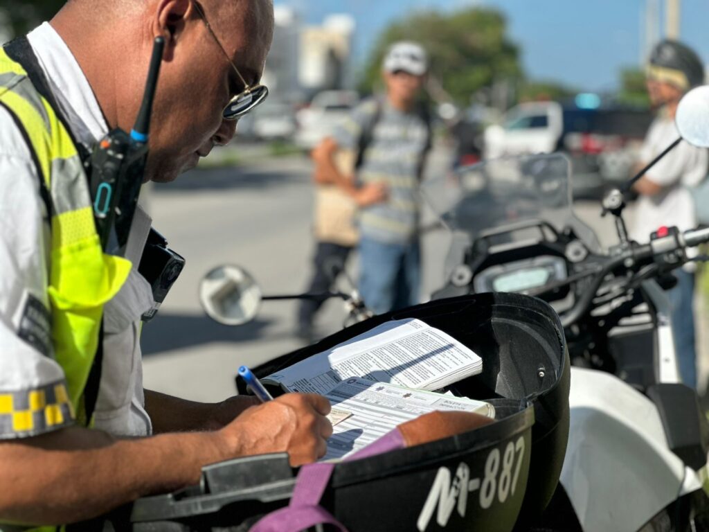 Refuerza Tránsito operativos para que motociclistas cumplan reglamentos